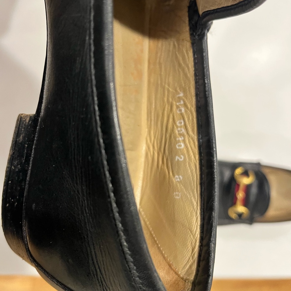 Gucci Black Leather Horsebit Loafers with Red Web - Picture 2 of 8